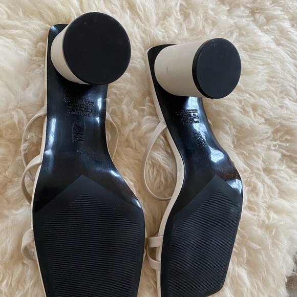 Zara Leather Heeled Square Toe Sandals Sz 40 - Picture 3 of 4